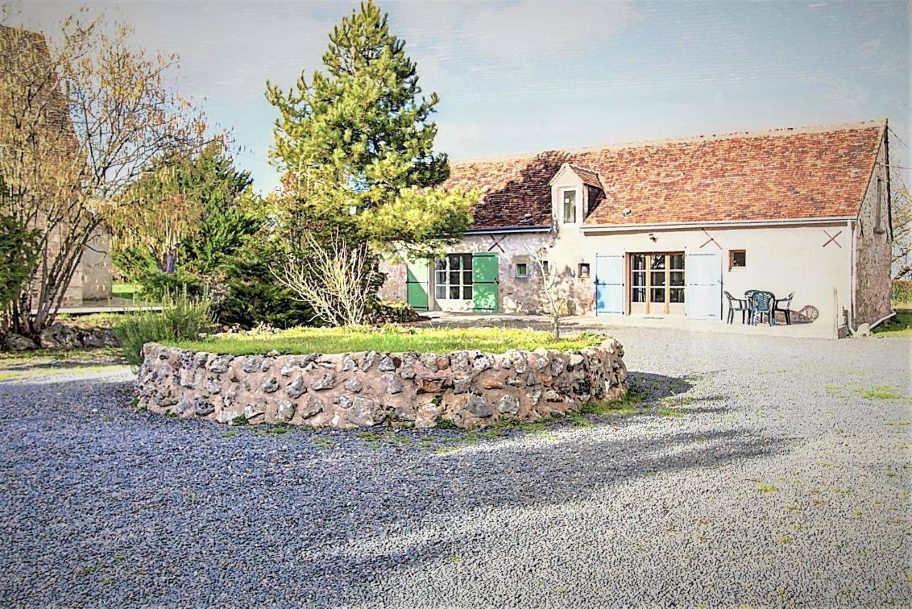 Gite De La Courtaudiere Le Petit-Pressigny ภายนอก รูปภาพ